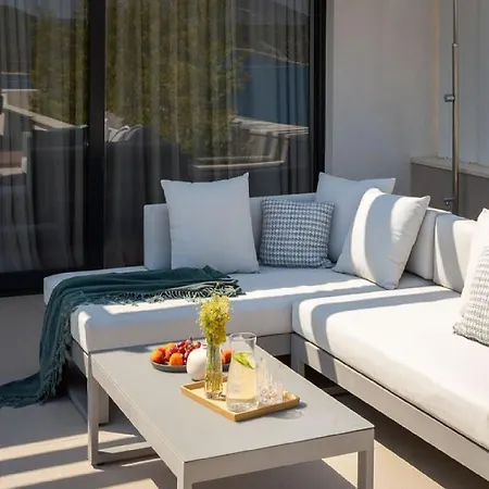 Villa Magnificent Murter Royal 4 Bedrooms Sea Views & Private Pool Jezera